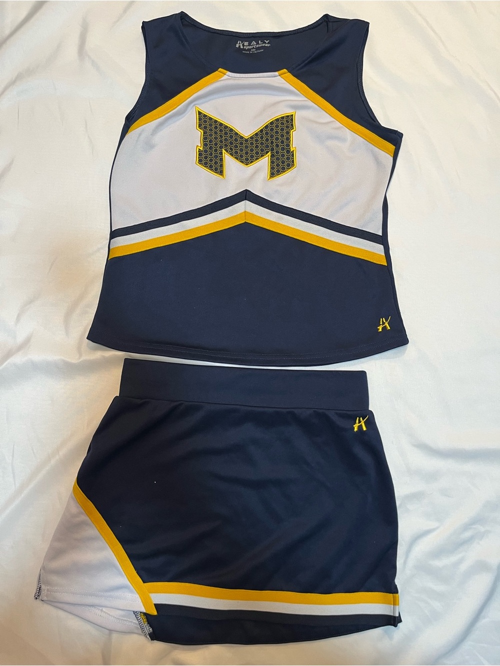 University of Michigan Wolverines Girls Cheerleading Outfit Size Small